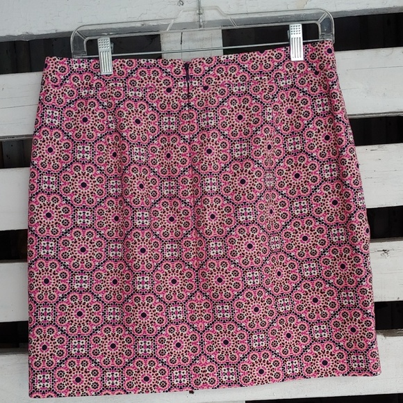 J.Crew color pop geometric print skirt. - Picture 3 of 6